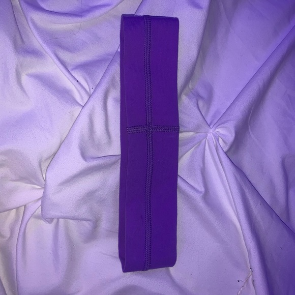 Ivviva Lululemon Headband - Picture 2 of 2